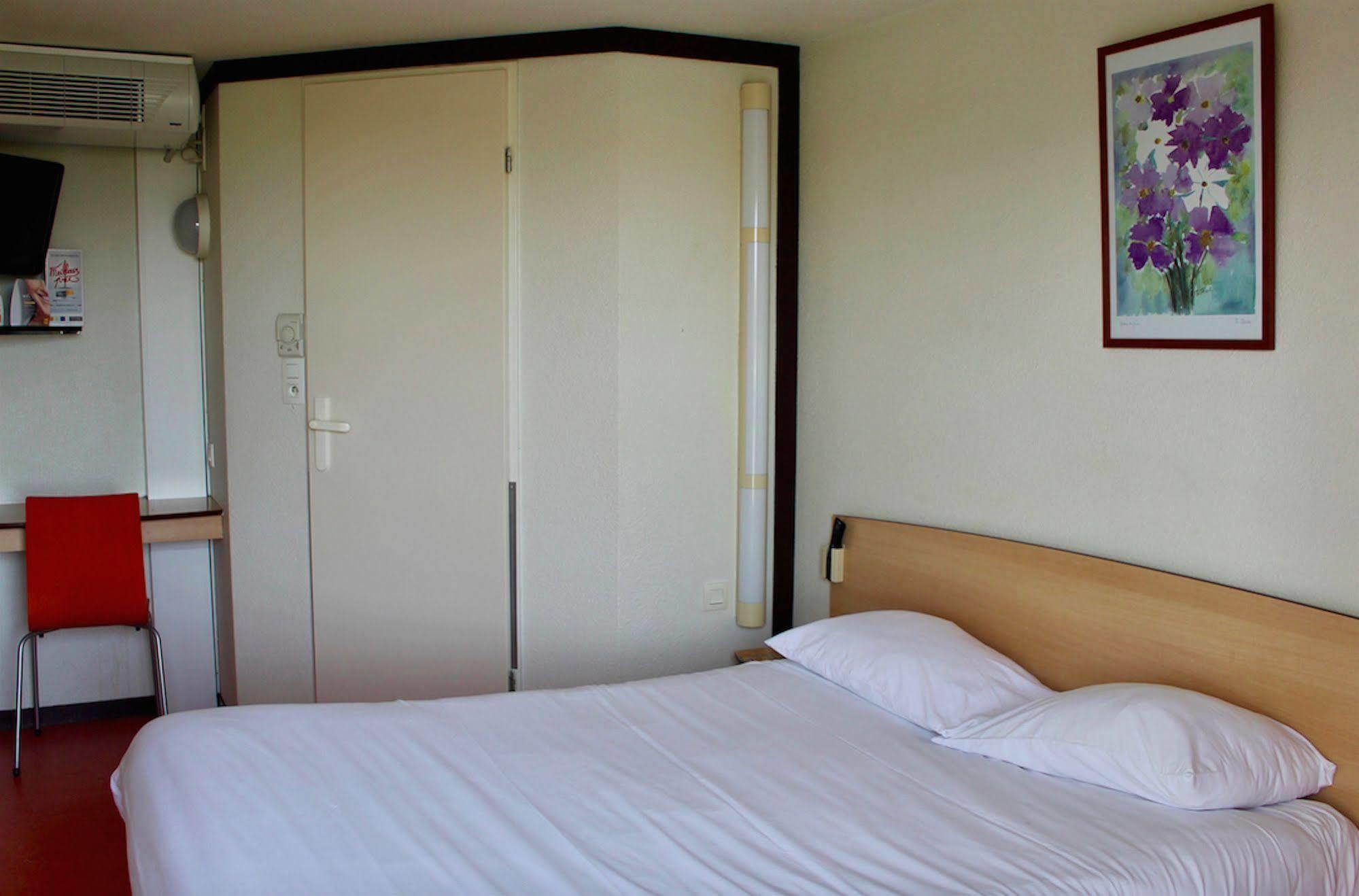 พรีเมียร์ คลาส ชาโตรู เซนต์ โมร์ Hotel Saint-Maur  ภายนอก รูปภาพ